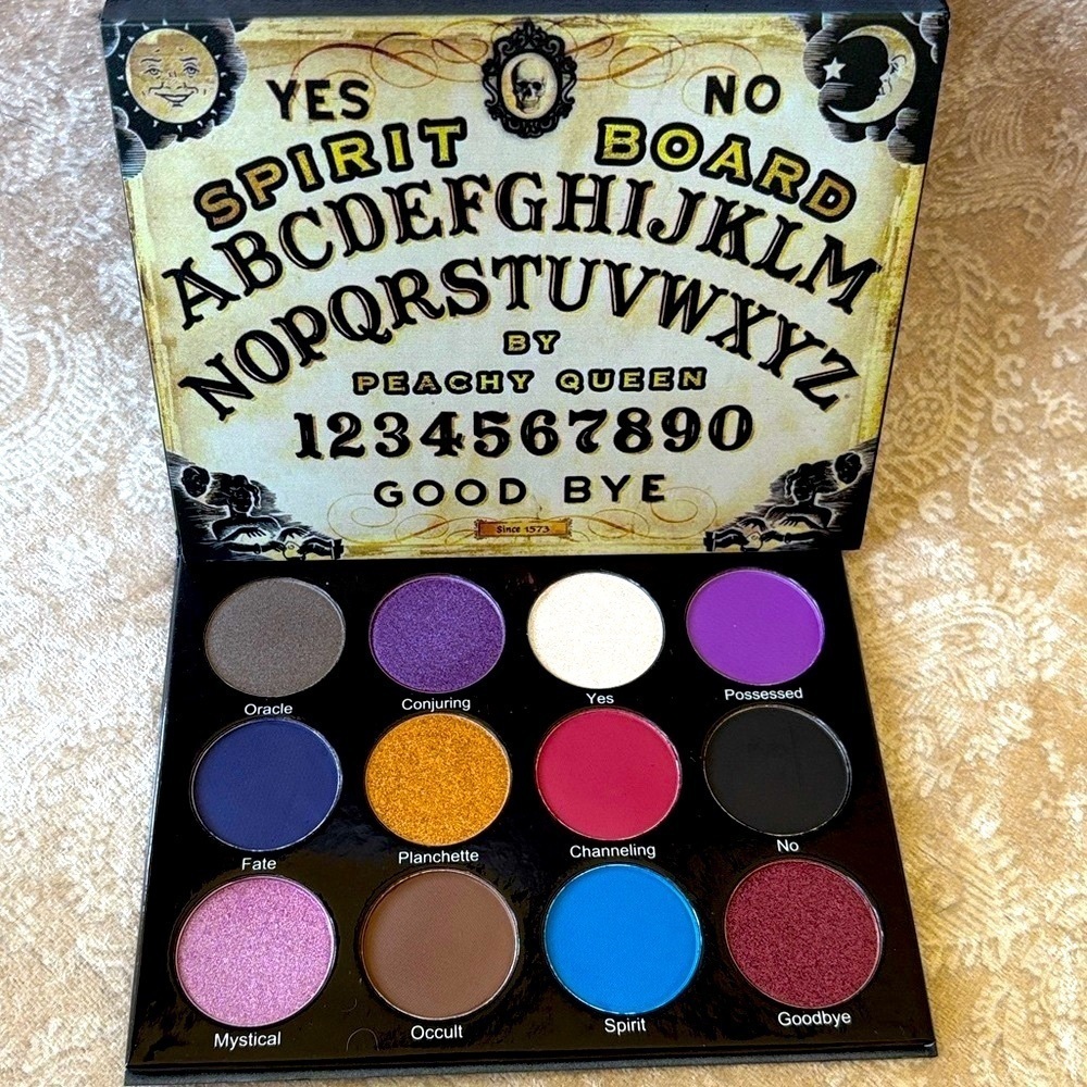 NIB Peachy Queen Cosmetics Spirit Board Eyeshadow Palette Halloween Indie Makeup